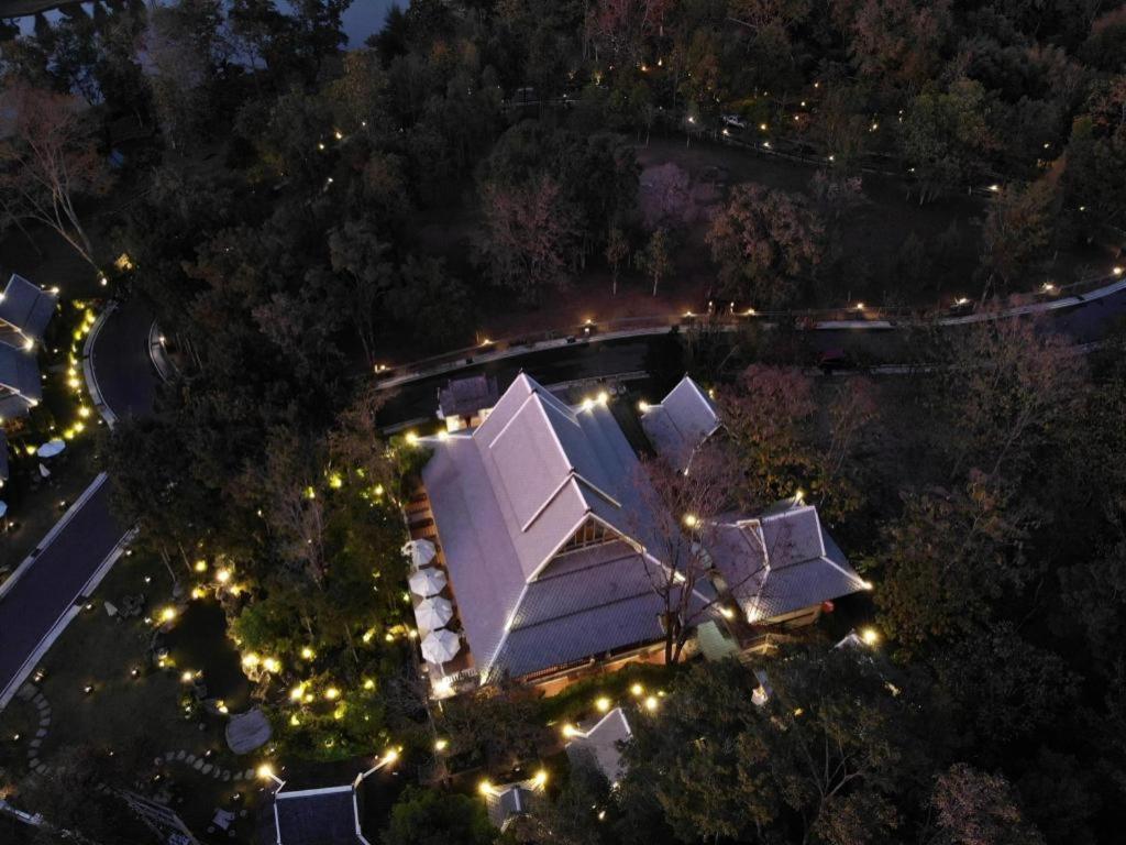 Hotel Ruean Racha Čiang Mai Exteriér fotografie