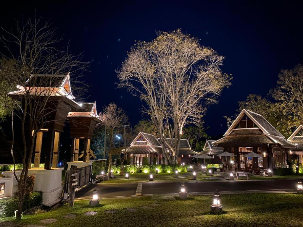 Hotel Ruean Racha Čiang Mai Exteriér fotografie