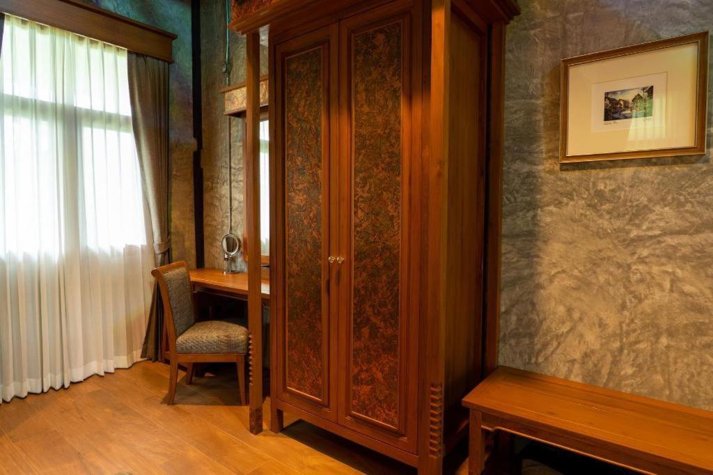 Hotel Ruean Racha Čiang Mai Exteriér fotografie