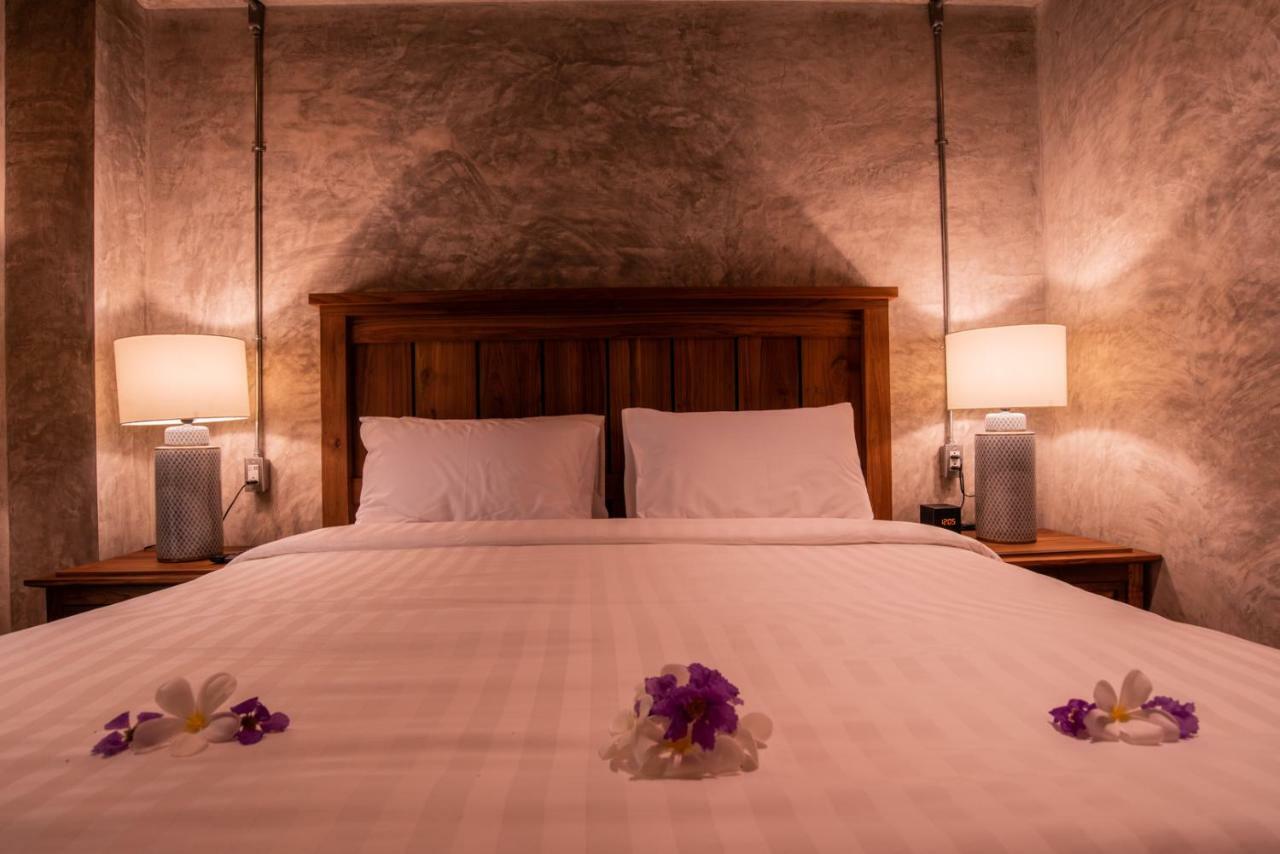 Hotel Ruean Racha Čiang Mai Exteriér fotografie